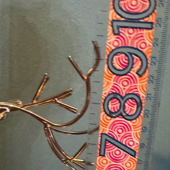 9.5” metal reindeer deer 🦌 figurine with branch antlers in silver - Picture 5 of 6